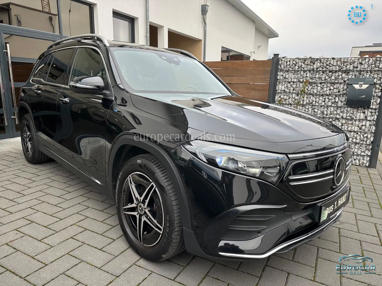 Mercedes-Benz EQB