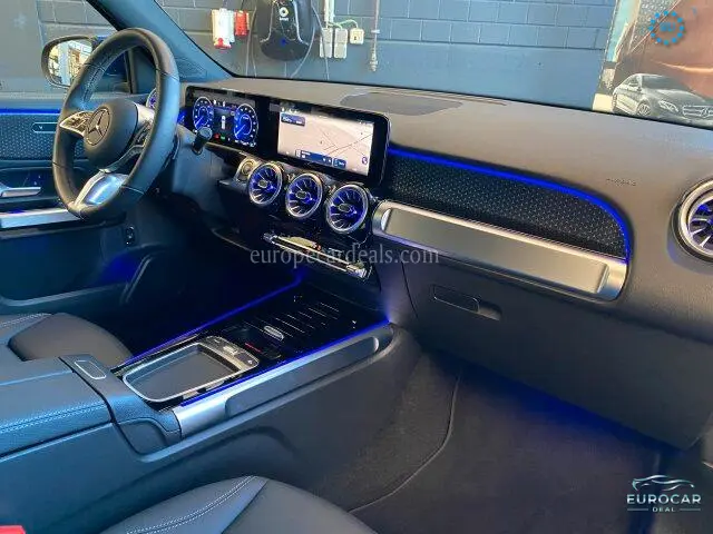 Mercedes-Benz EQB