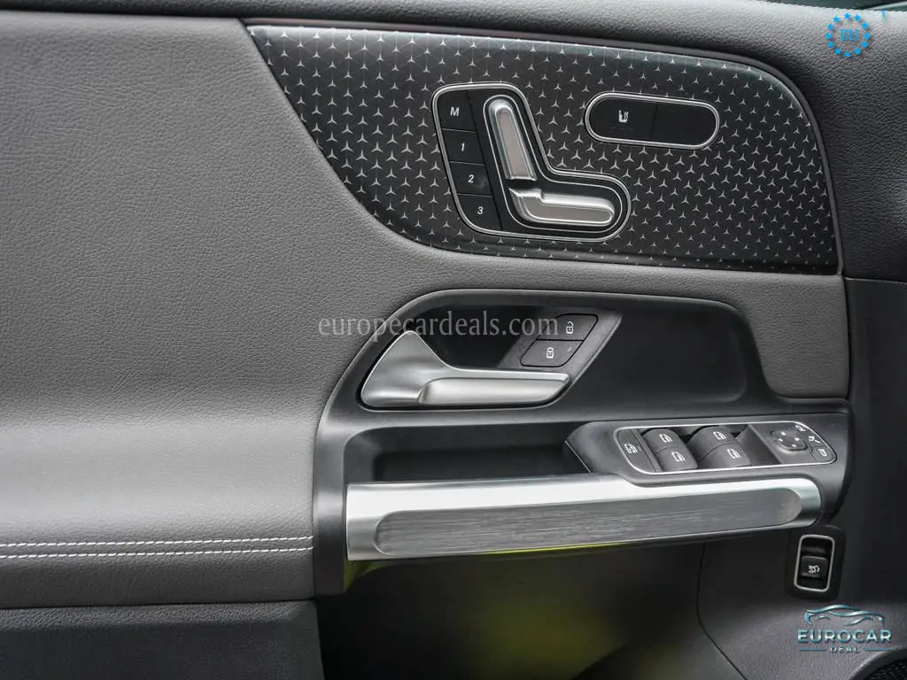 Mercedes-Benz EQB
