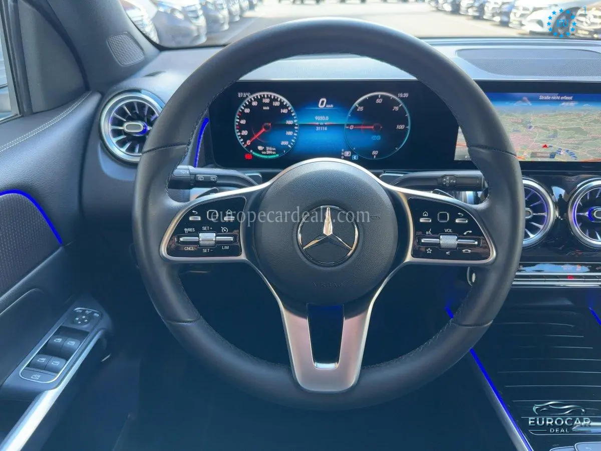 Mercedes-Benz EQB