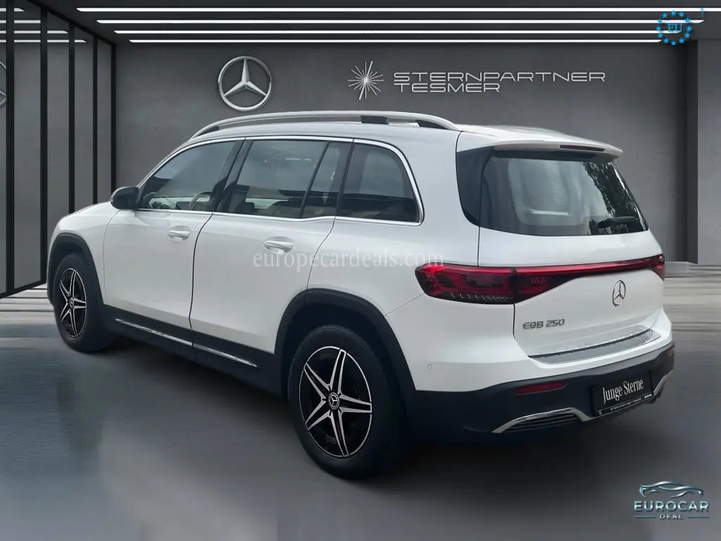 Mercedes-Benz EQB