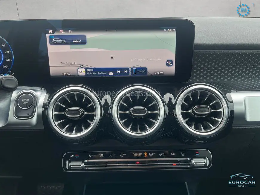 Mercedes-Benz EQB