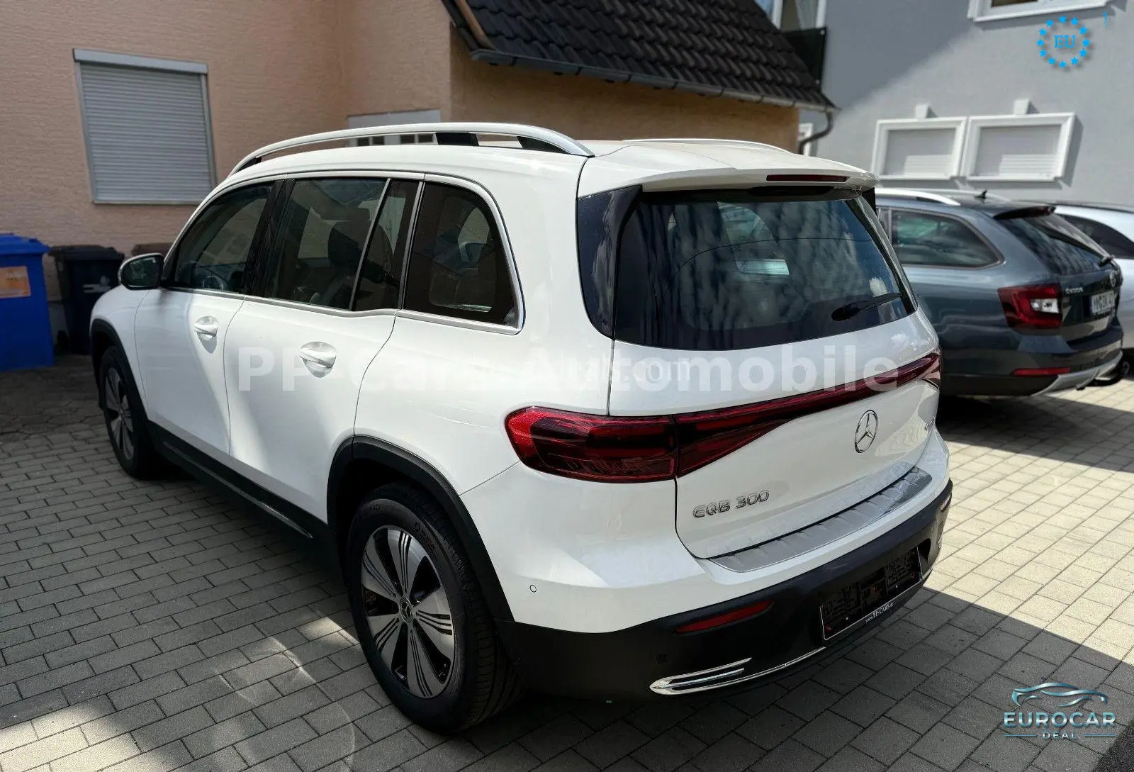 Mercedes-Benz EQB