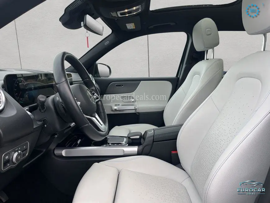 Mercedes-Benz EQB