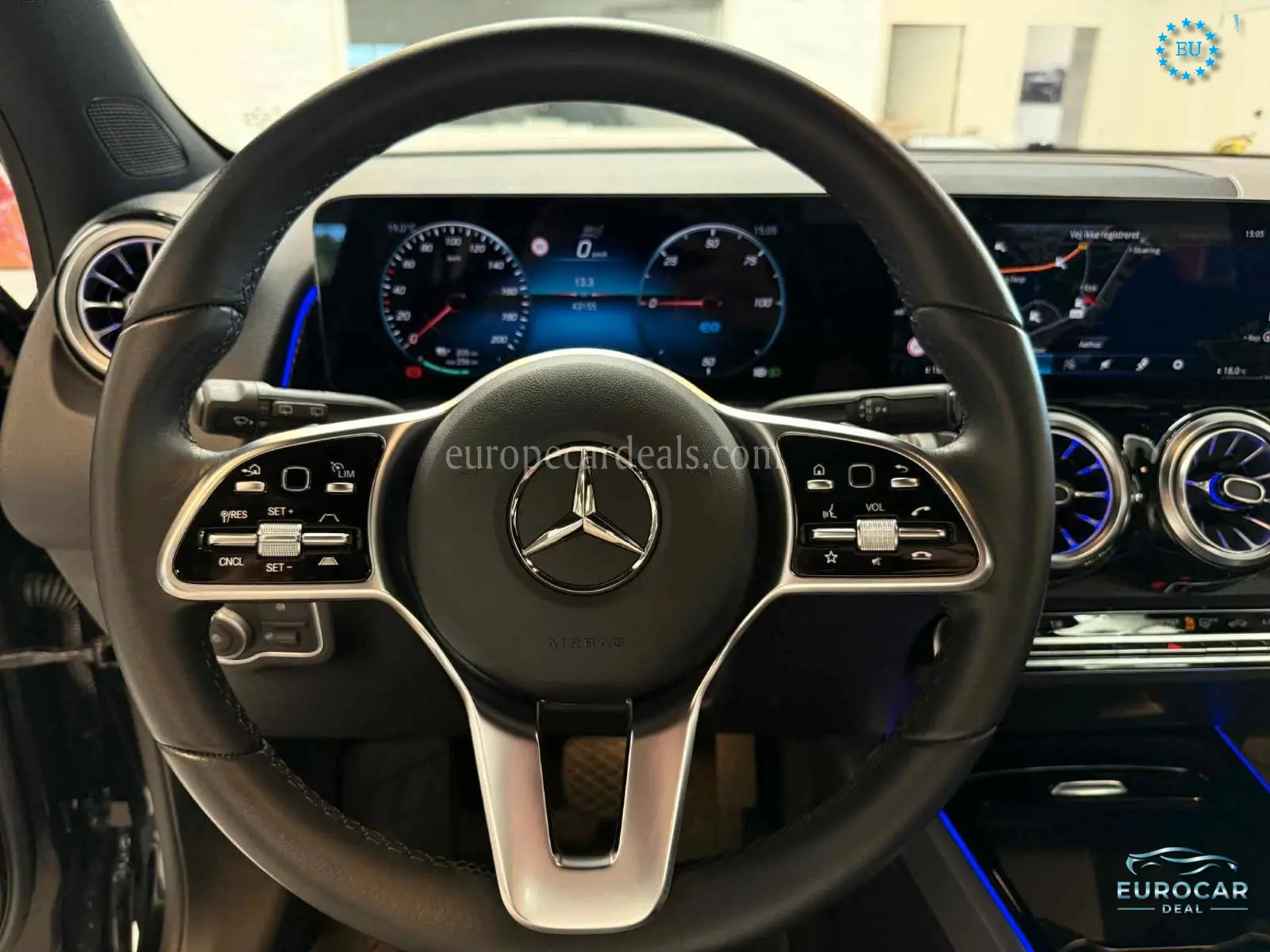 Mercedes-Benz EQB