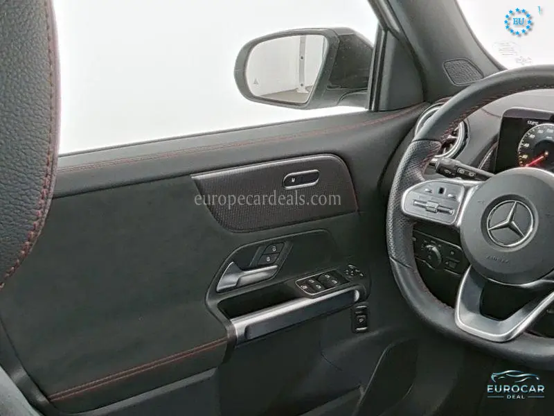 Mercedes-Benz EQB