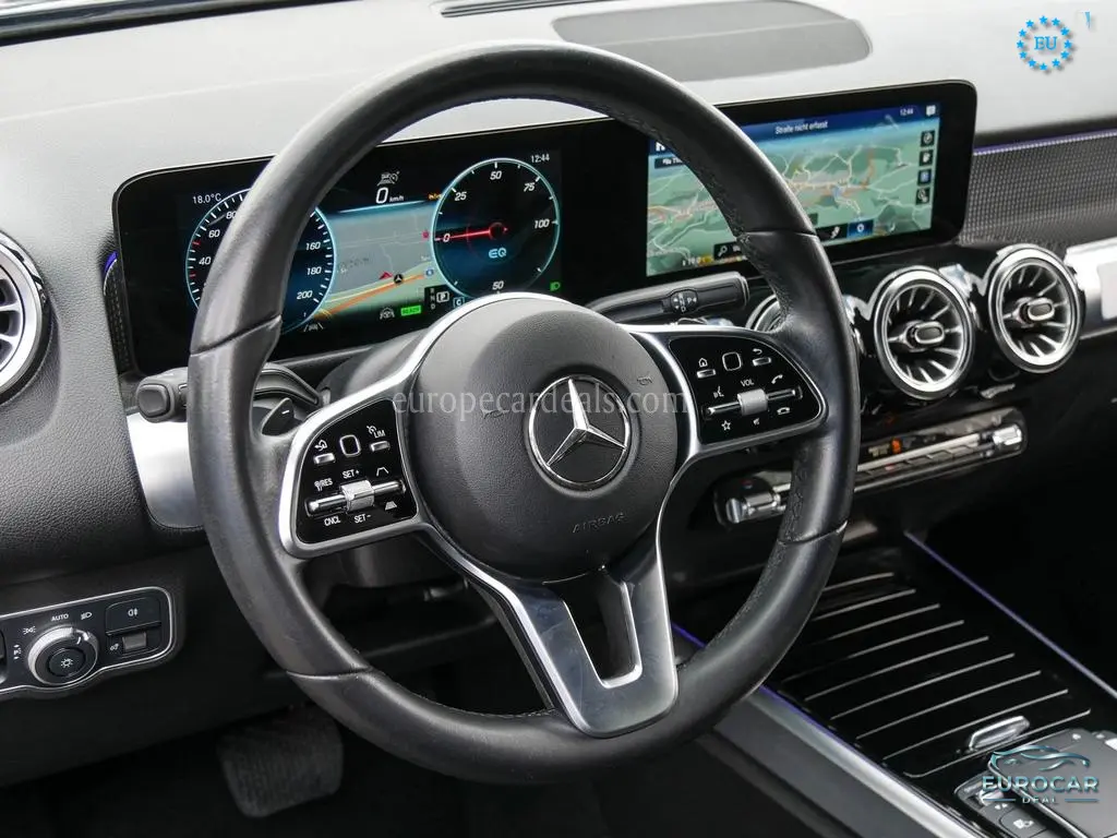 Mercedes-Benz EQB