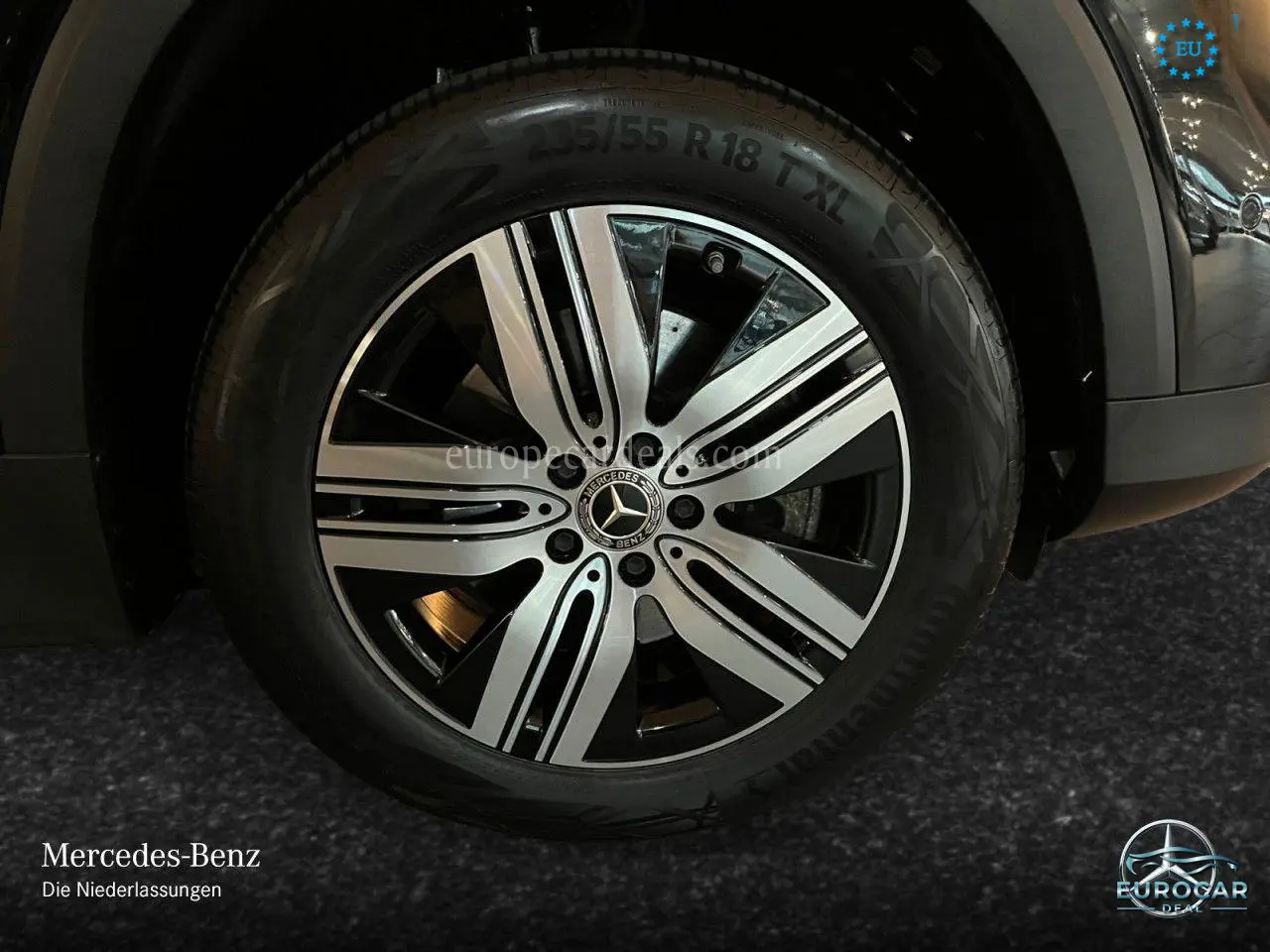 Mercedes-Benz EQB
