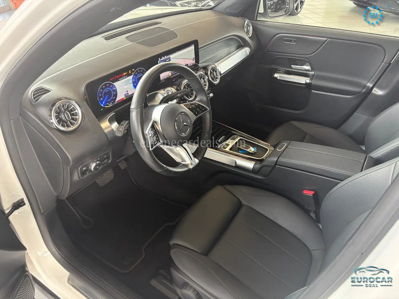 Mercedes-Benz EQB