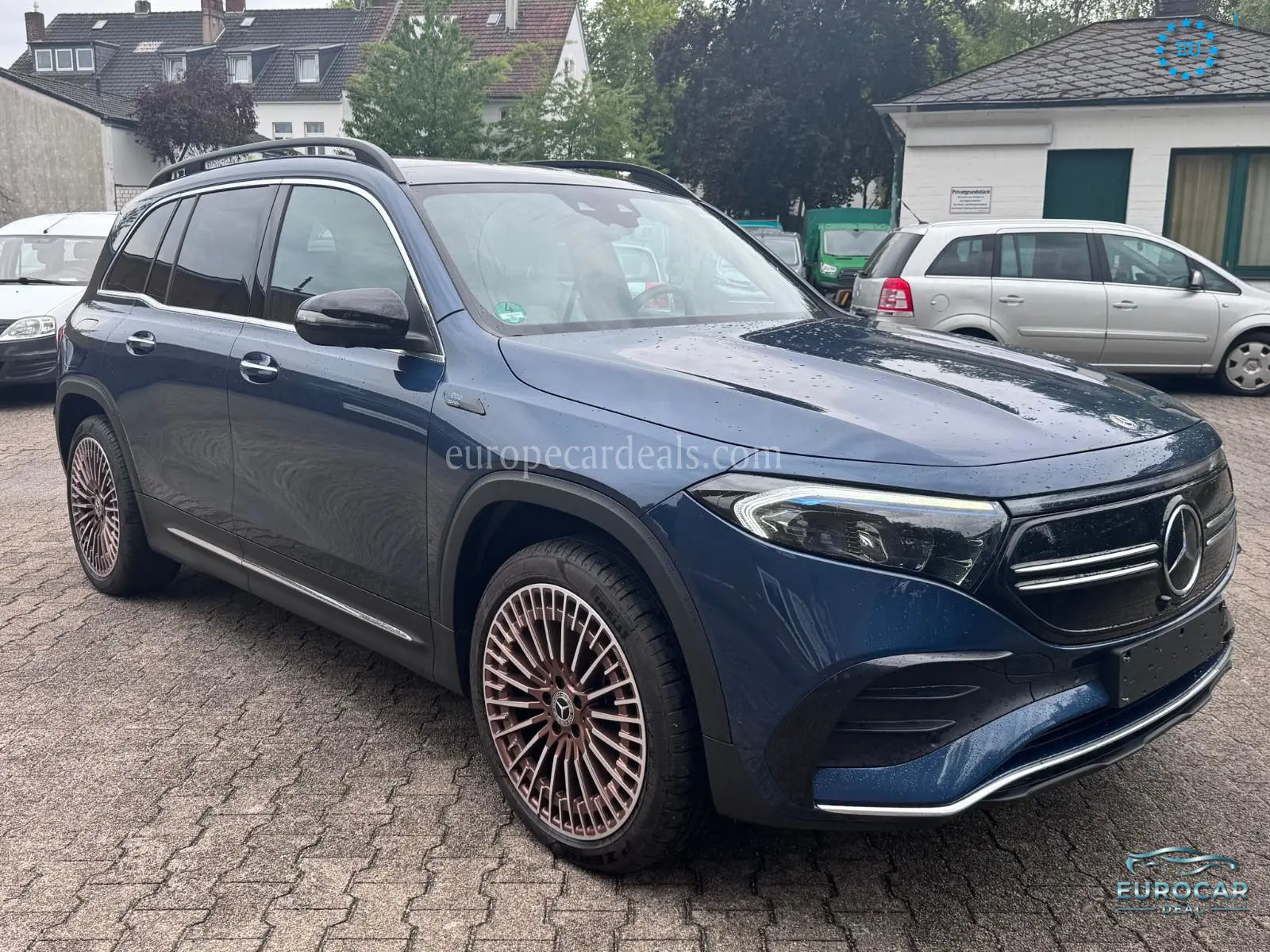 Mercedes-Benz EQB