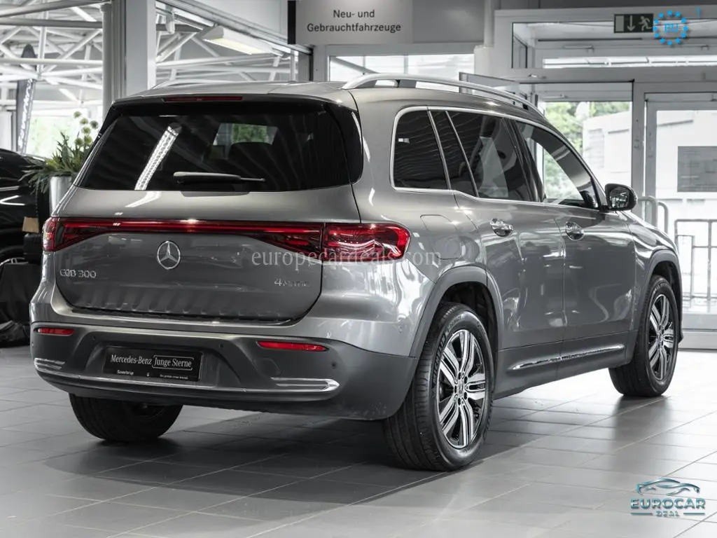 Mercedes-Benz EQB
