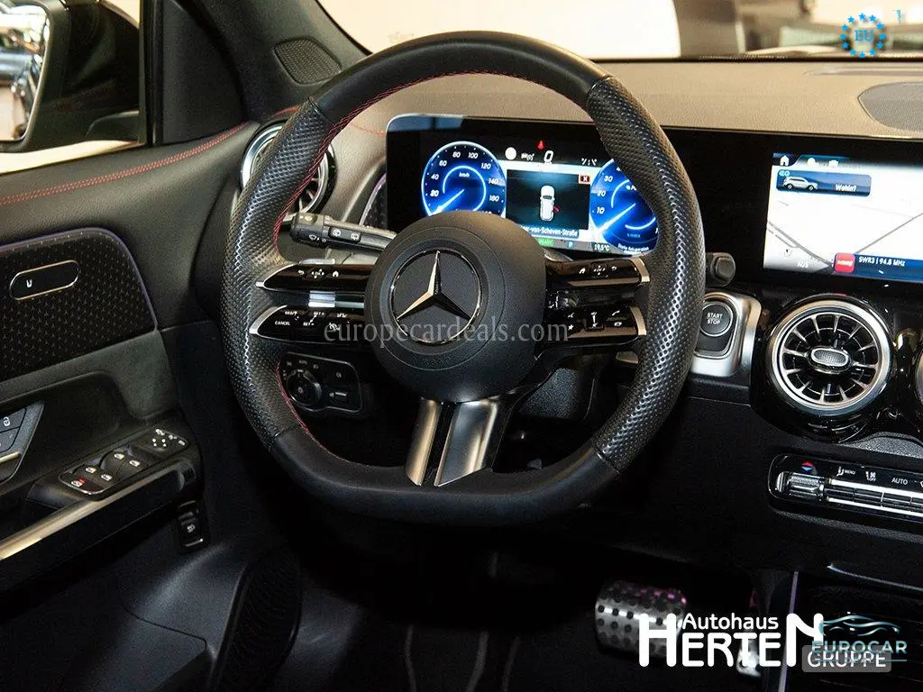 Mercedes-Benz EQB