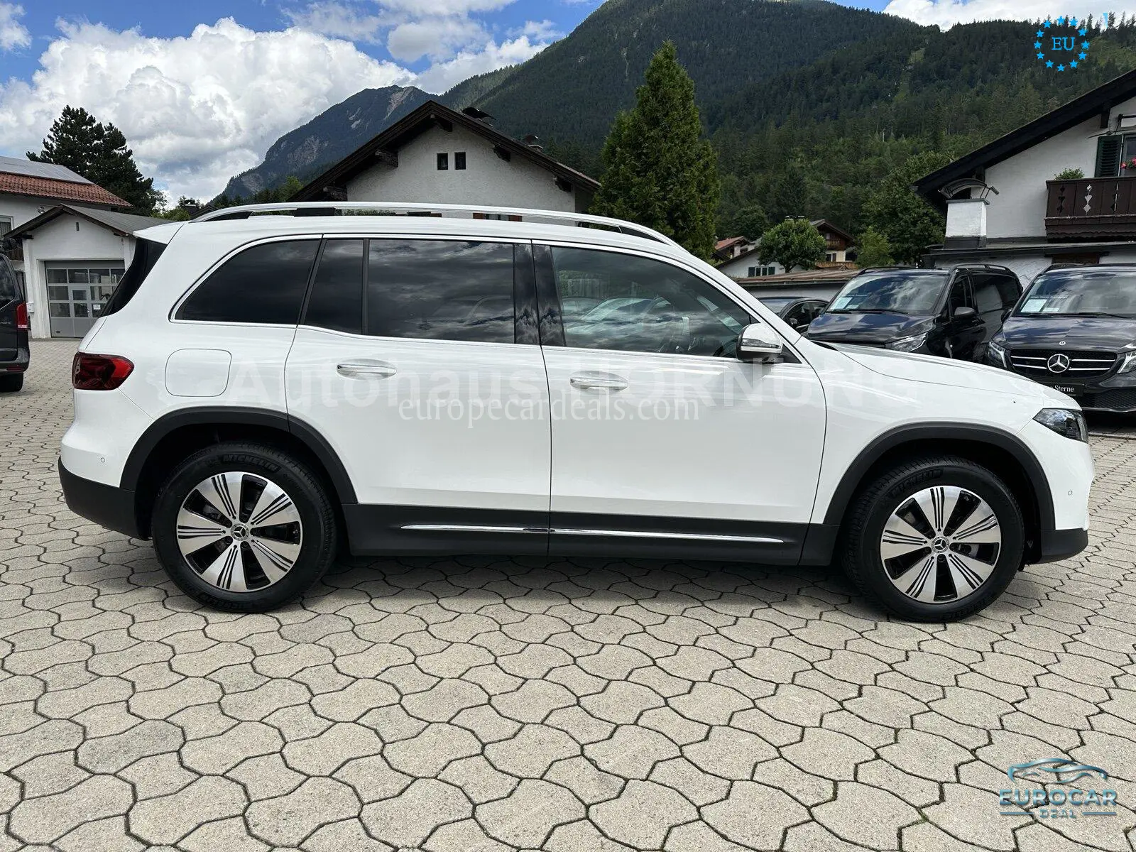 Mercedes-Benz EQB