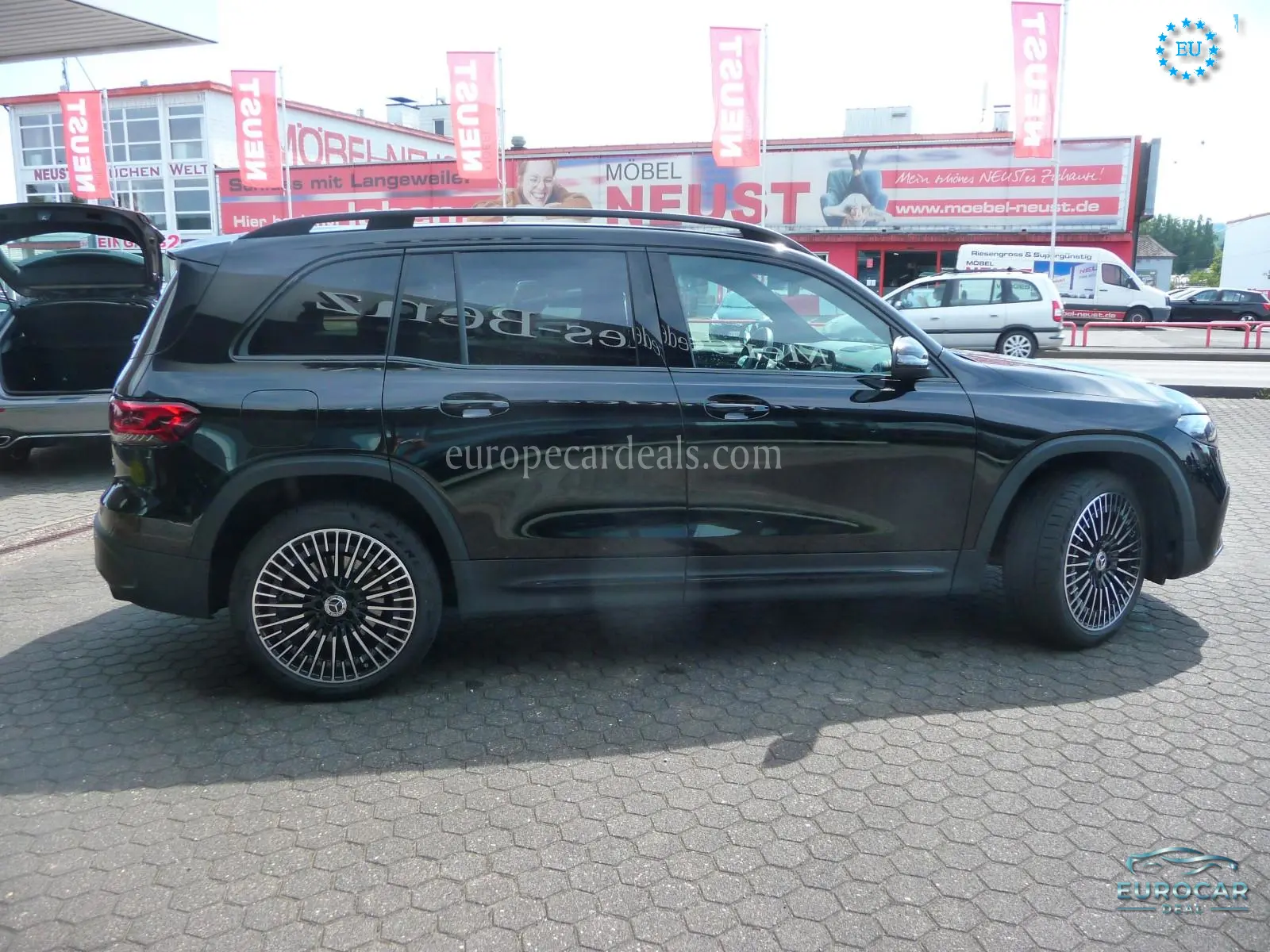 Mercedes-Benz EQB