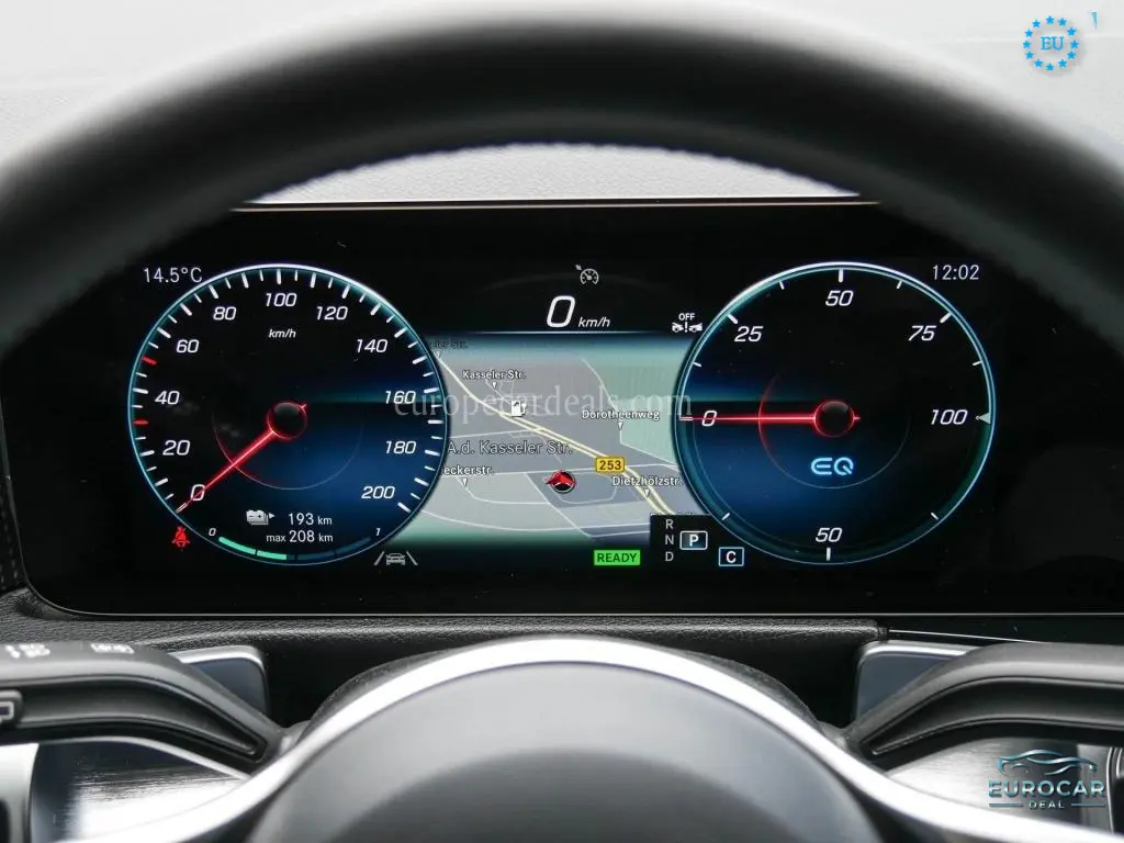 Mercedes-Benz EQB