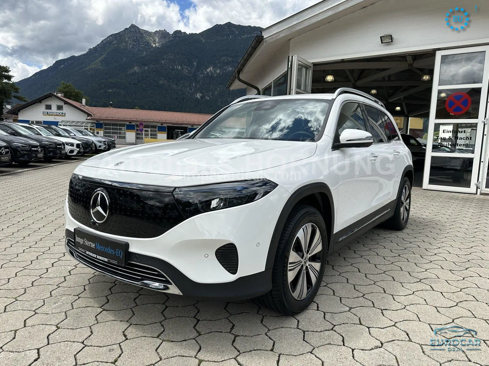 Mercedes-Benz EQB