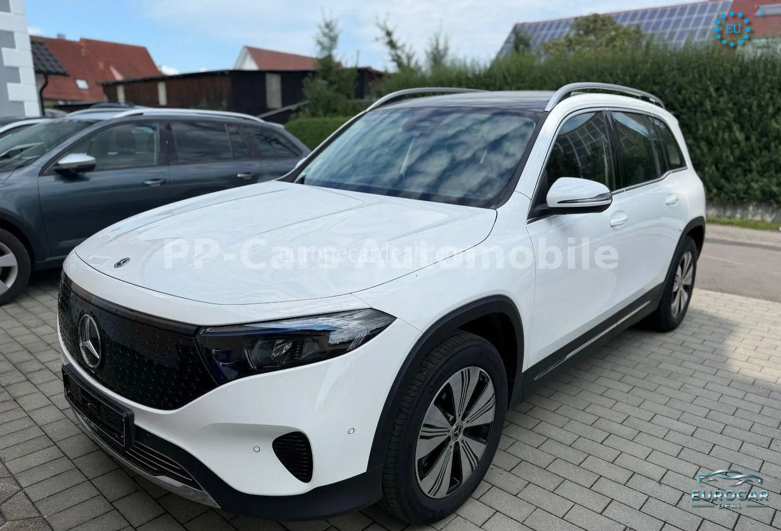 Mercedes-Benz EQB