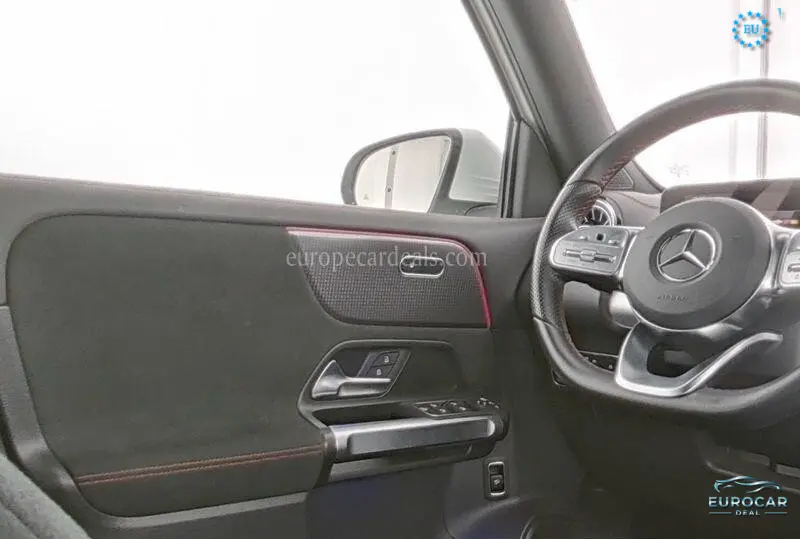 Mercedes-Benz EQB