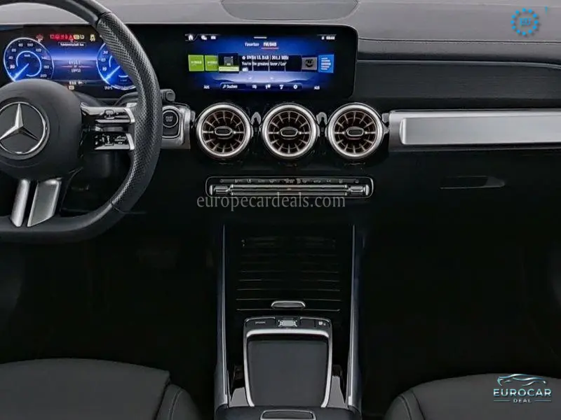 Mercedes-Benz EQB