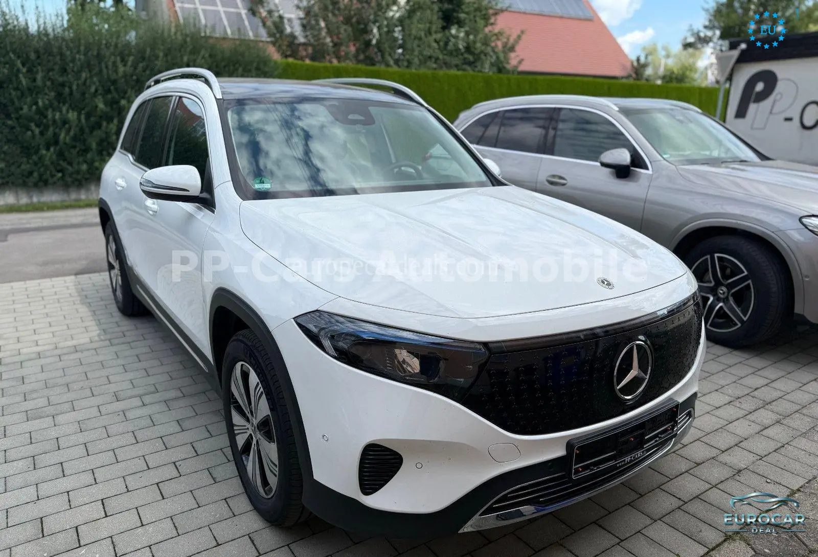 Mercedes-Benz EQB