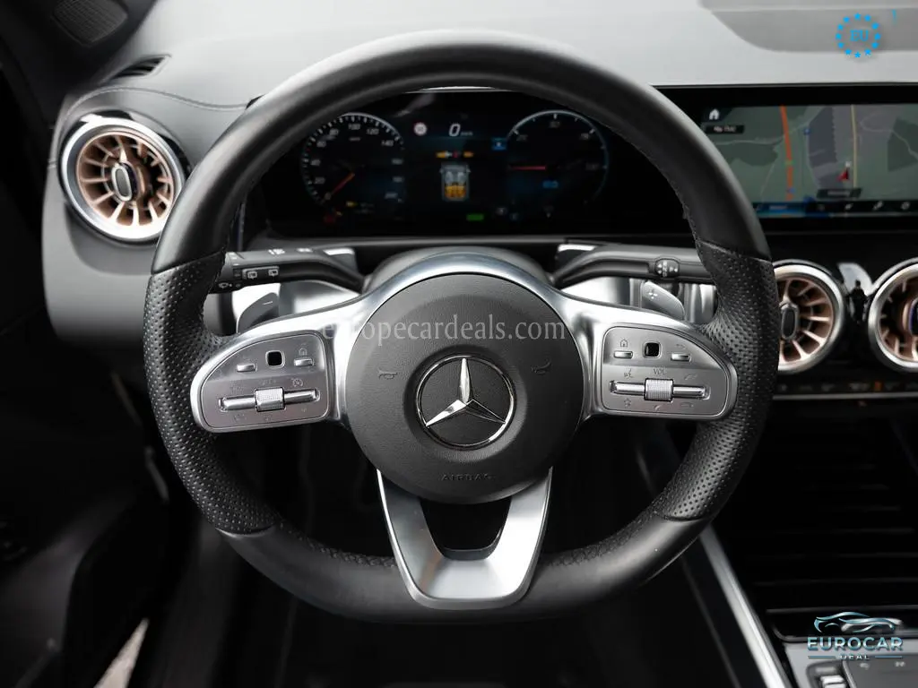 Mercedes-Benz EQB