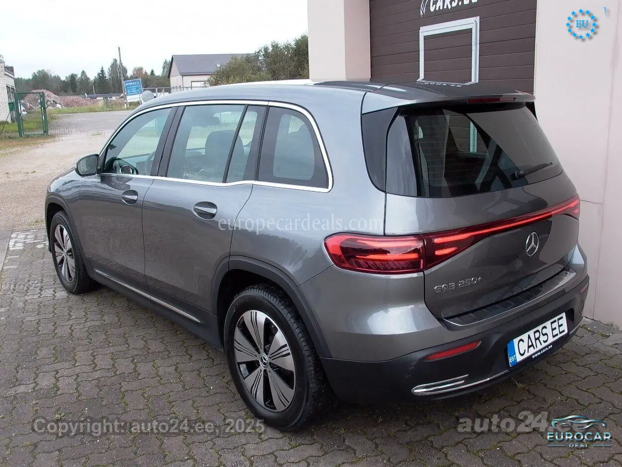 Mercedes-Benz EQB