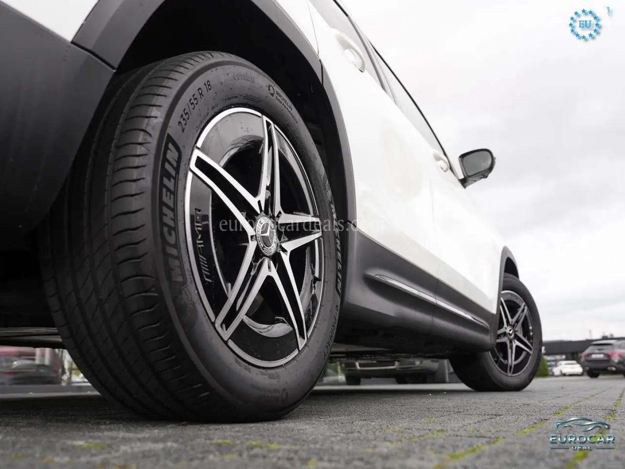 Mercedes-Benz EQB