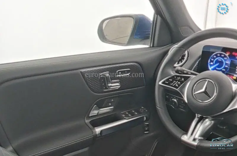 Mercedes-Benz EQB