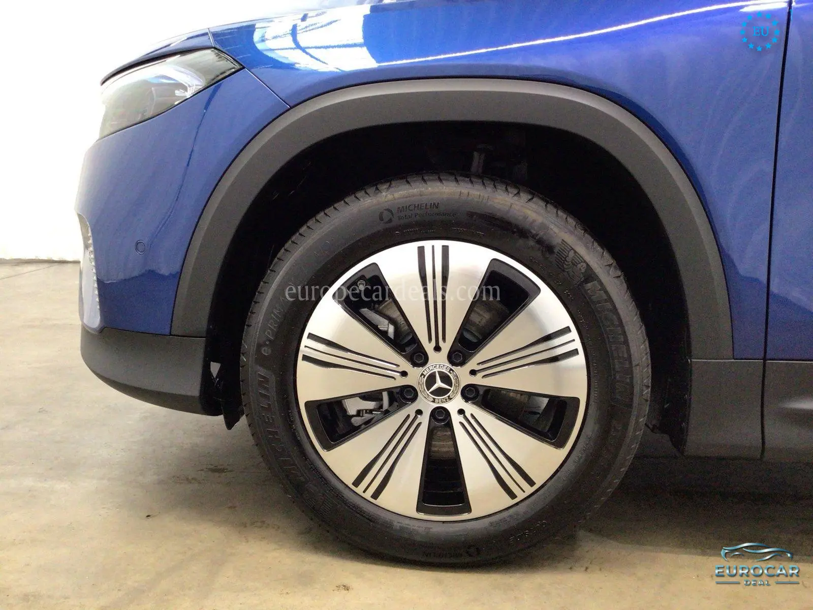 Mercedes-Benz EQB