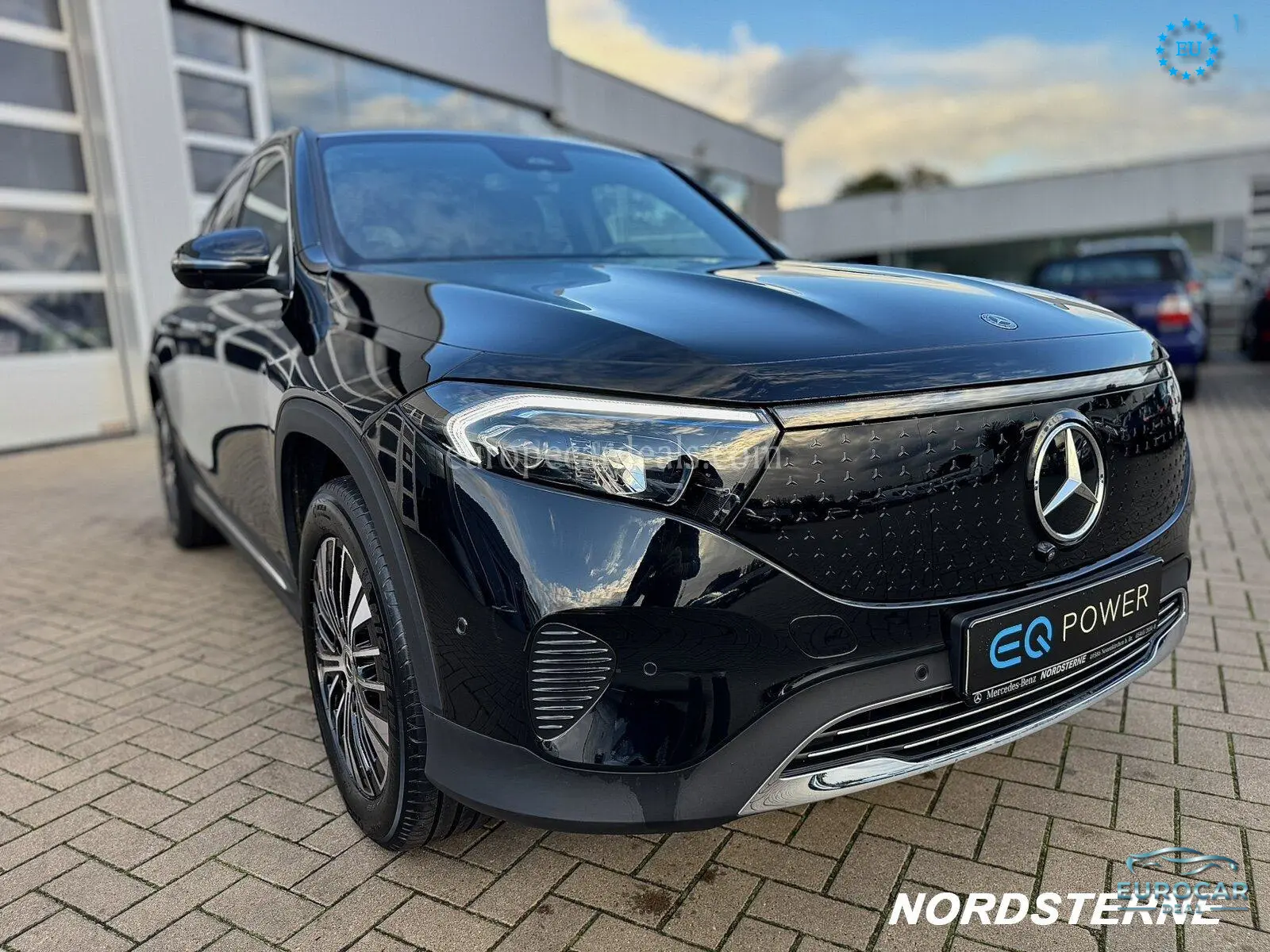 Mercedes-Benz EQB