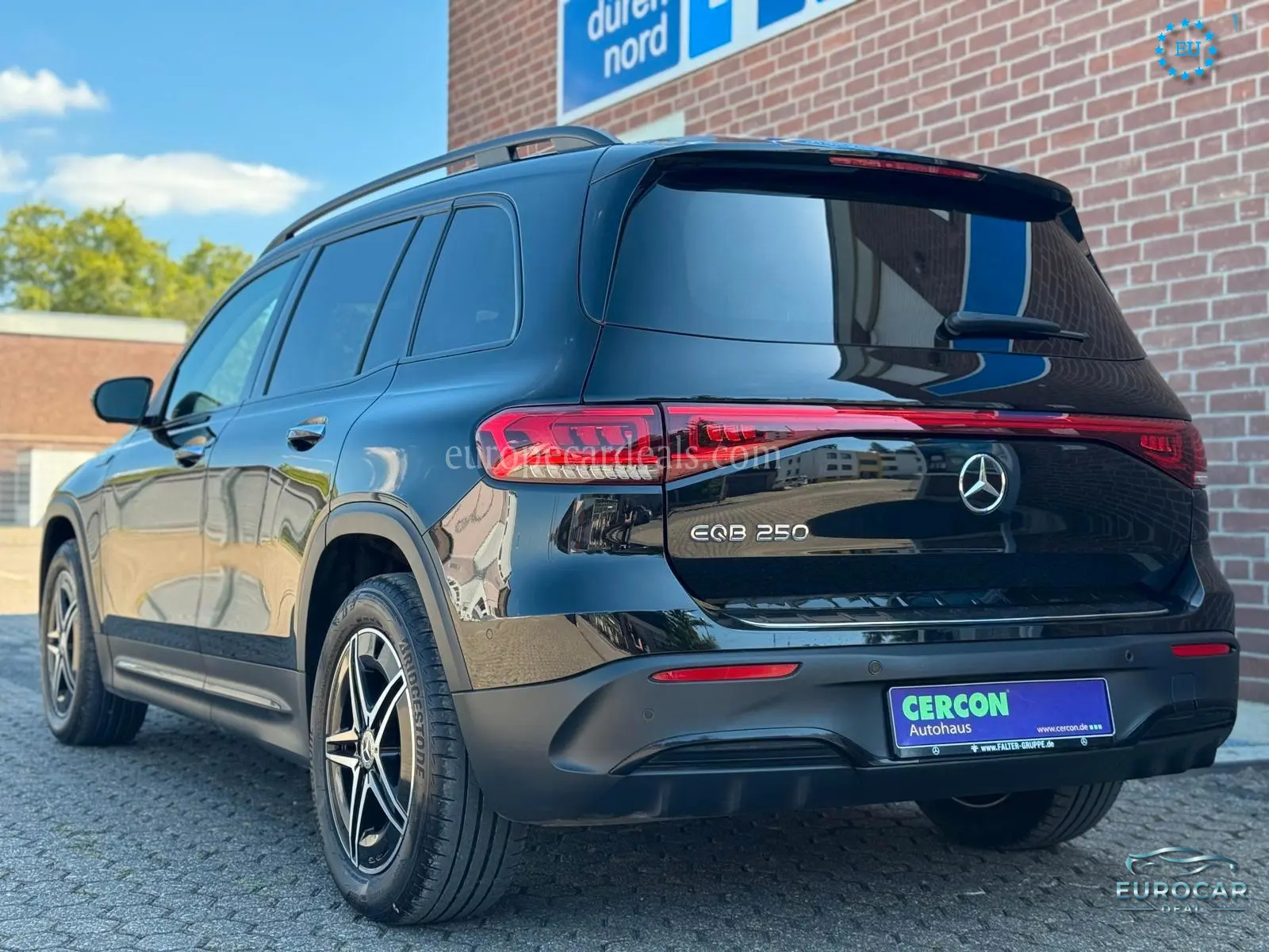 Mercedes-Benz EQB