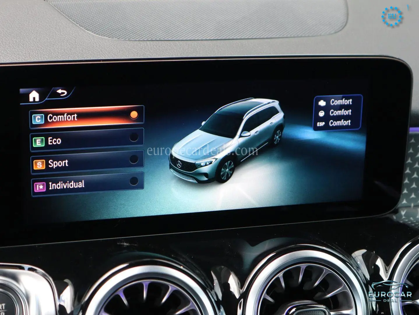 Mercedes-Benz EQB