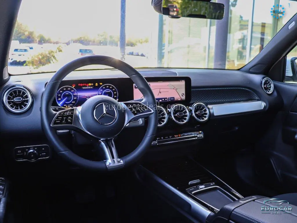 Mercedes-Benz EQB