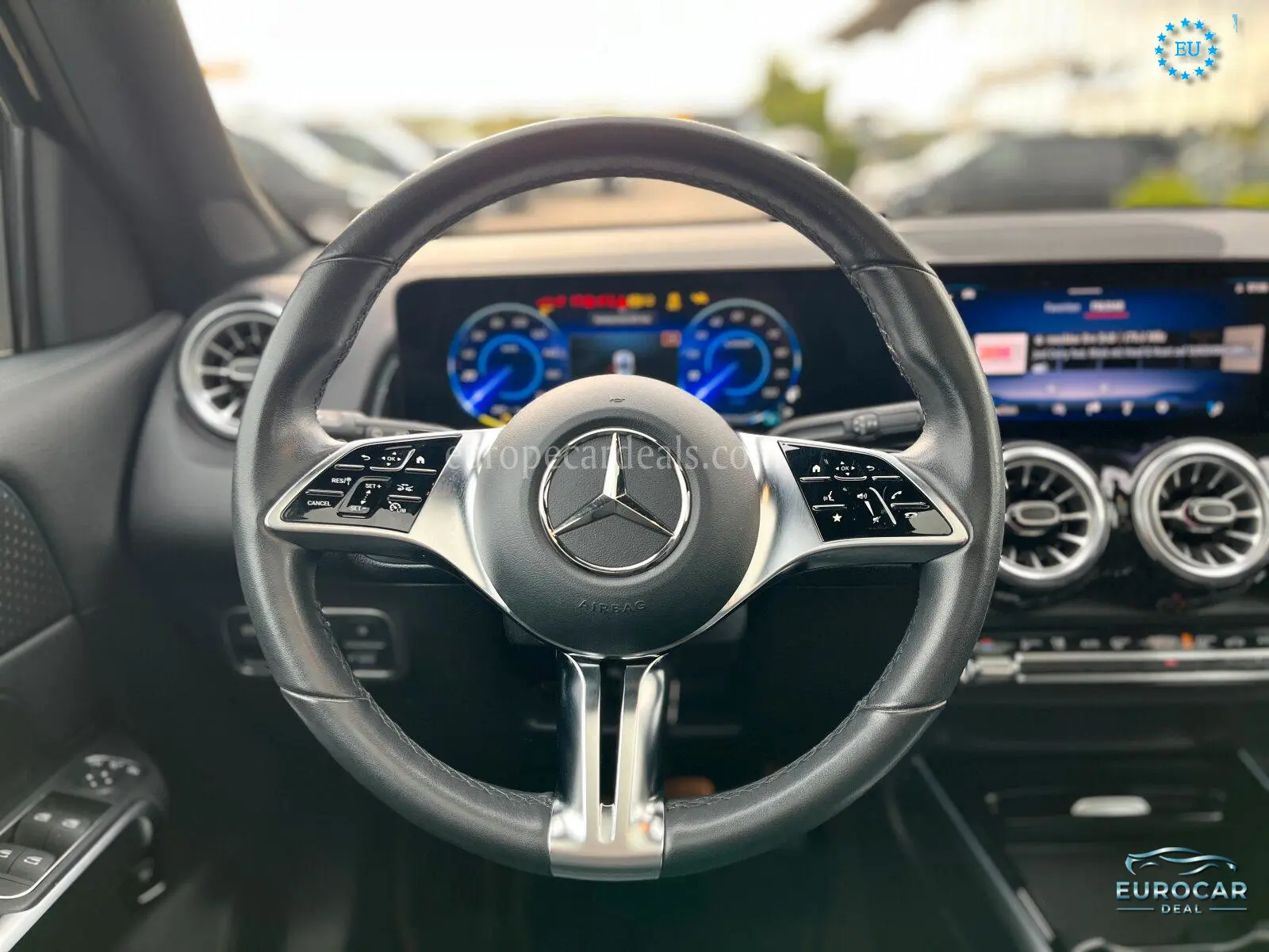 Mercedes-Benz EQB