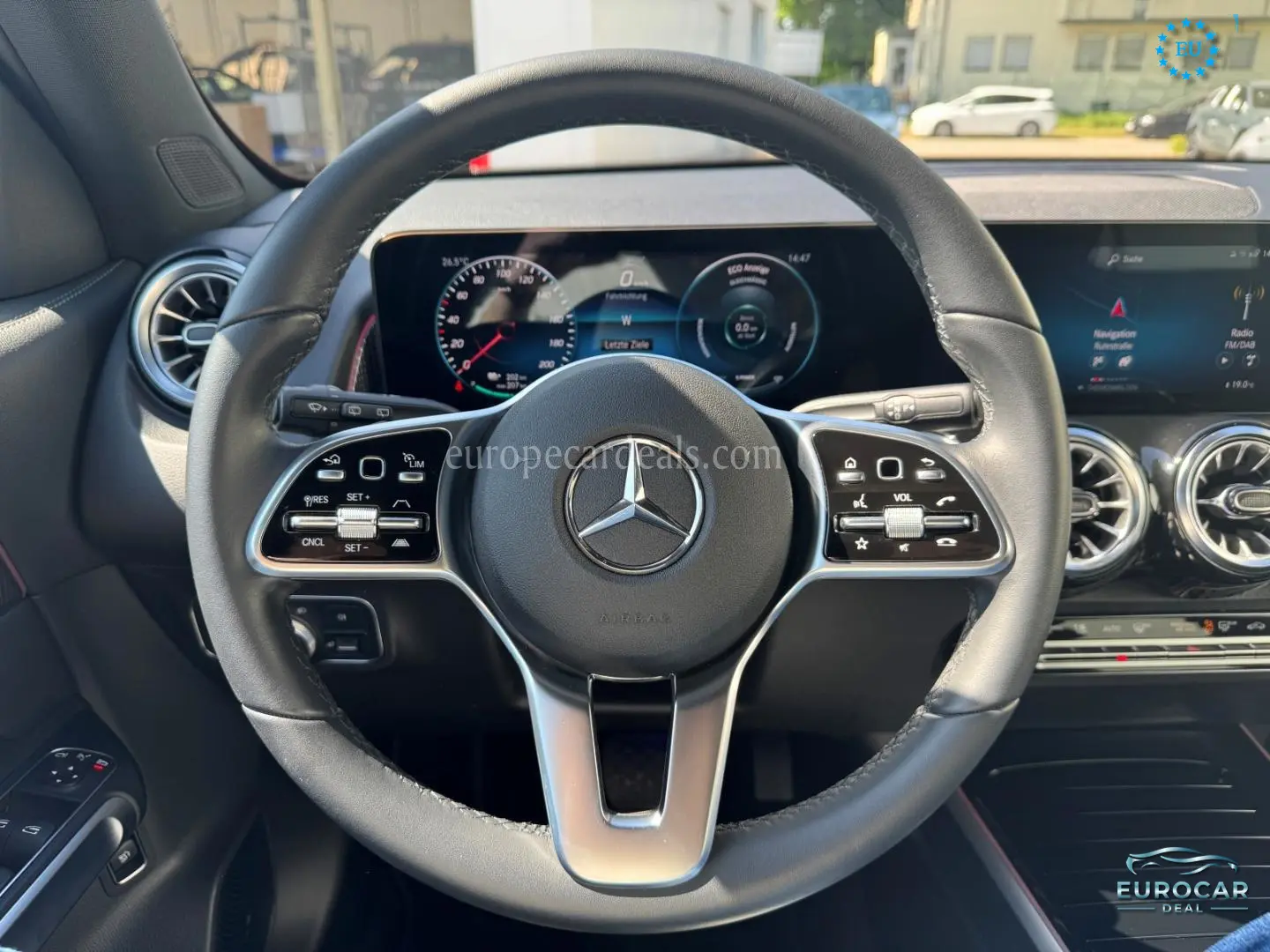 Mercedes-Benz EQB