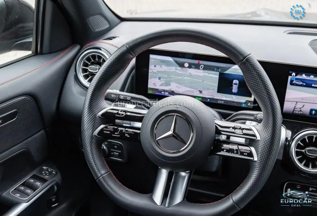 Mercedes-Benz EQB
