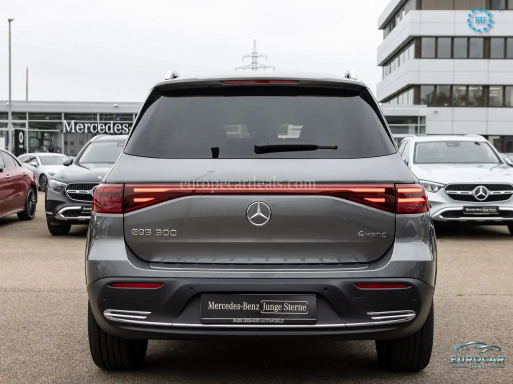 Mercedes-Benz EQB