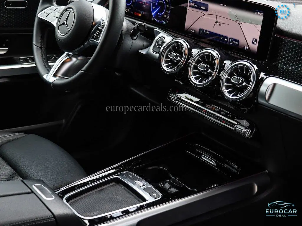 Mercedes-Benz EQB