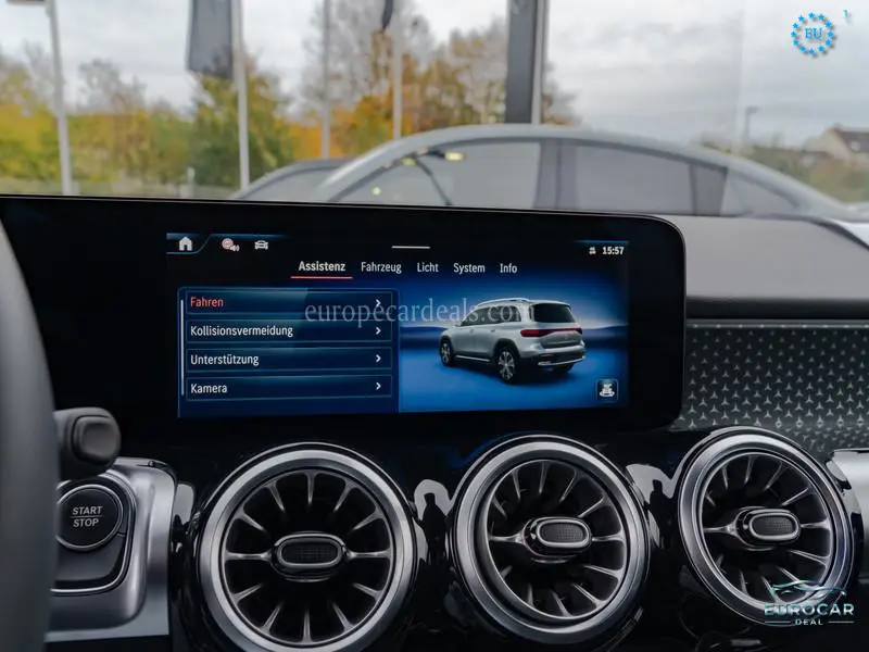 Mercedes-Benz EQB