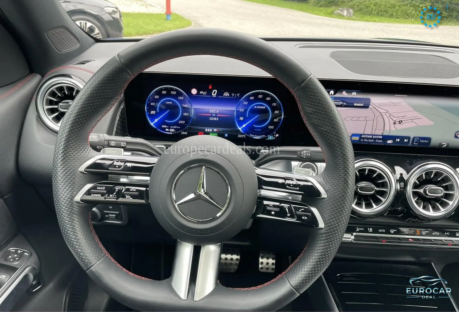 Mercedes-Benz EQB
