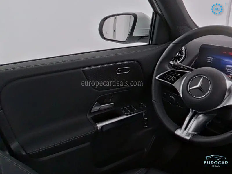 Mercedes-Benz EQB