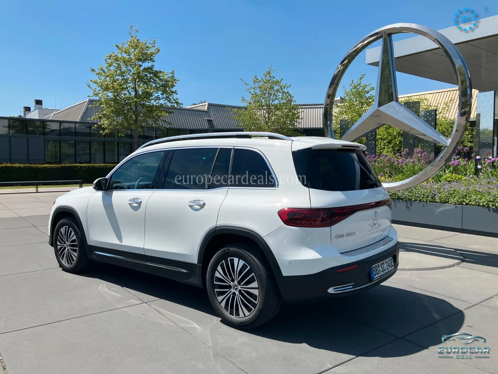 Mercedes-Benz EQB