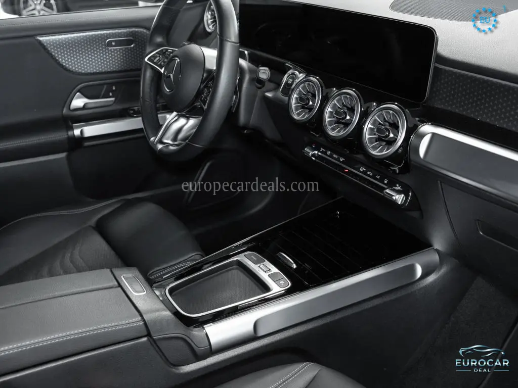Mercedes-Benz EQB