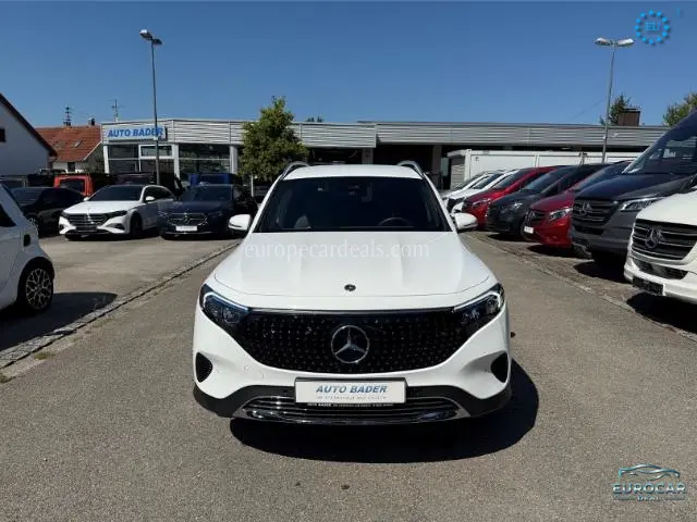 Mercedes-Benz EQB