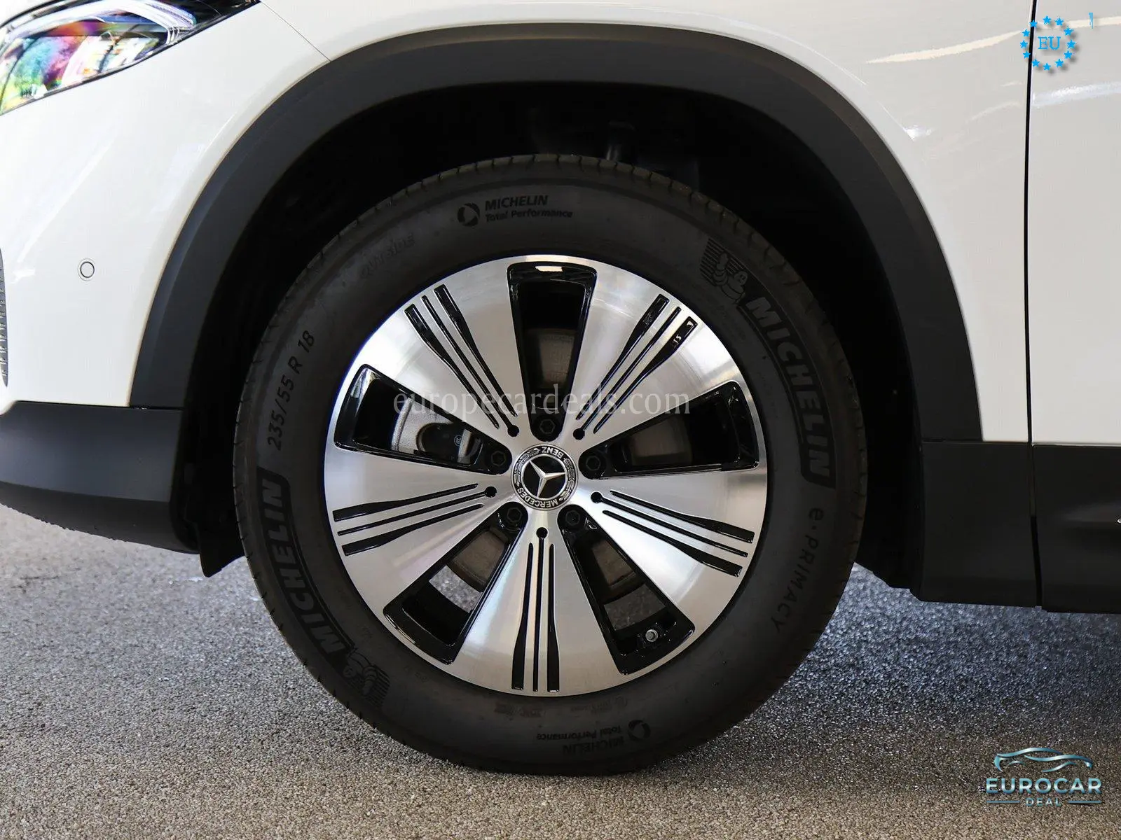 Mercedes-Benz EQB