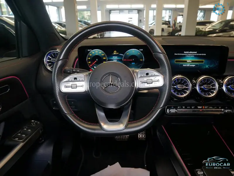 Mercedes-Benz EQB