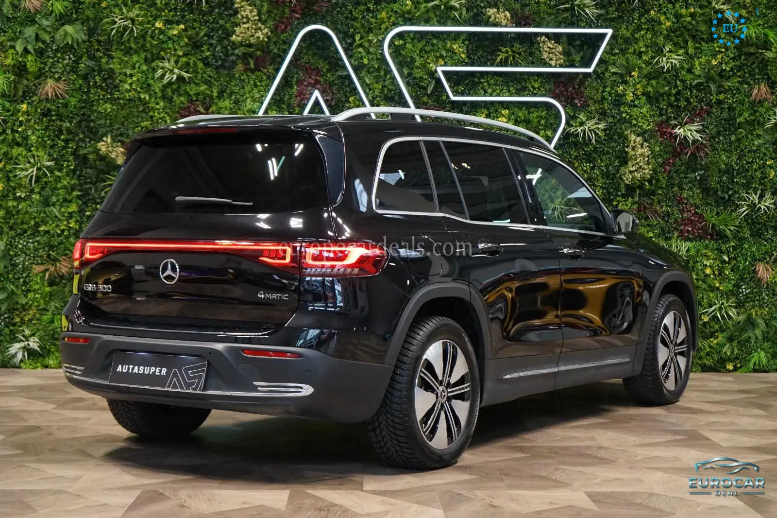 Mercedes-Benz EQB