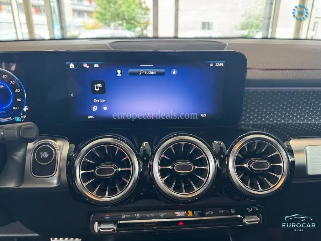 Mercedes-Benz EQB