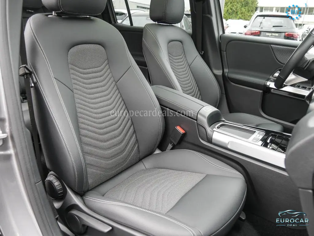 Mercedes-Benz EQB