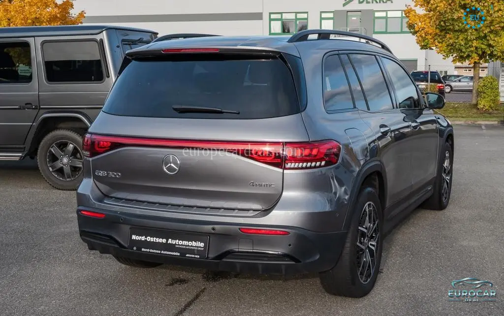 Mercedes-Benz EQB
